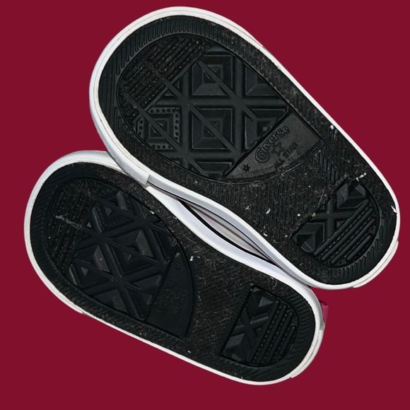 Infant Girls' Converse Chuck Taylor All Star Jungle Cat Print 2V Sneakers Size 3 - Picture 5 of 6